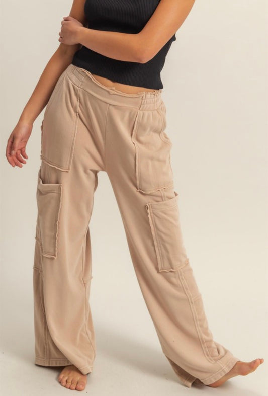 A Neutral Girl Sweatpants