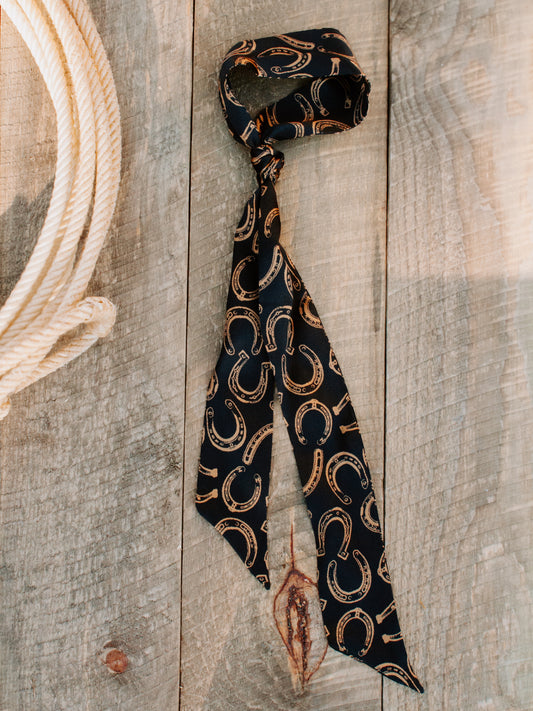 Lucky Horseshoe Western Twilly