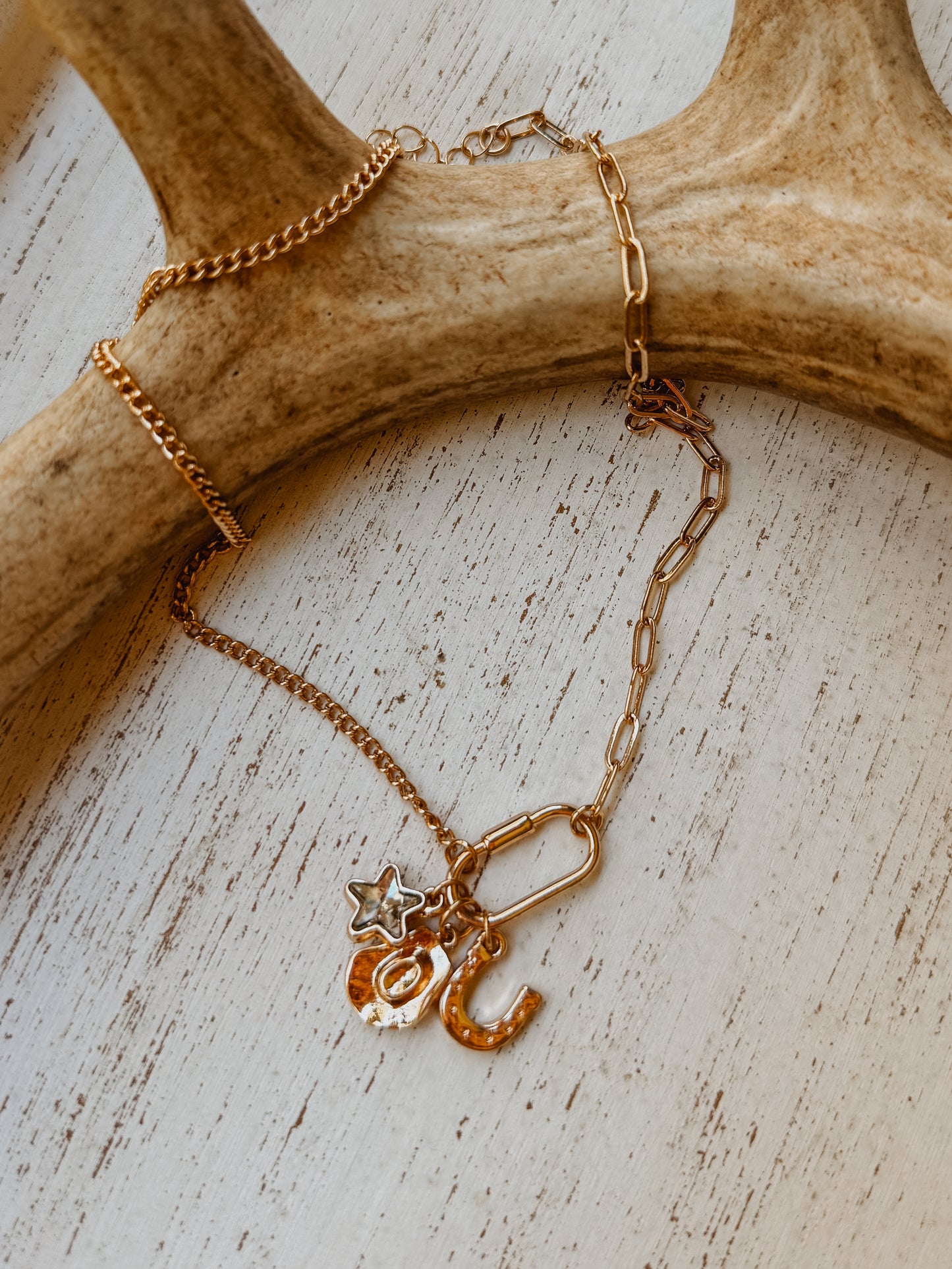 Charming West Chain Necklace