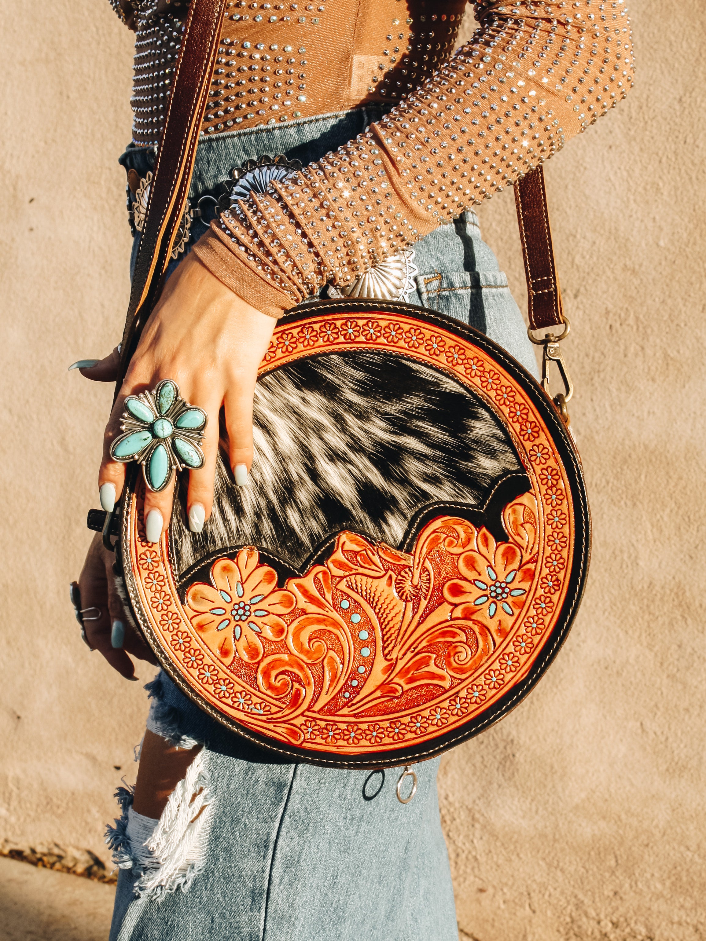 Leather round online purse